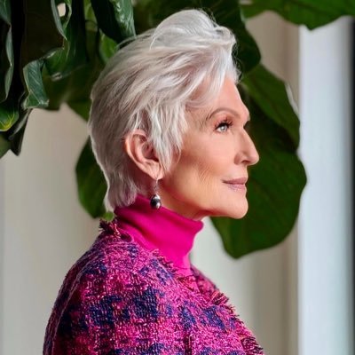 Isabella261983's profile picture. Mother of @Elonmusk thanks y'all for the love and support