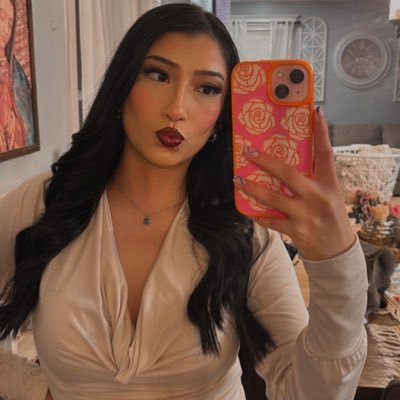 kellyaguilar_'s profile picture. SPU Alum⚖️