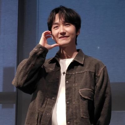 Peanut_ourROX's profile picture. #HLEWIN | I'll defend Peanut til the day I drop | Fan account | Fanfic writer | HLE24-25 have a whole ass building in my head |
pfp @Dah_O_