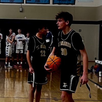 |6'2|165 Pounds|Football QB| Basketball|Track| Class of 2030| Catholic Memorial| 3 Sport Athlete 🏈 🏀 🏃🏻♂️| @davisbroselite| sjstaebler2@gmail.com