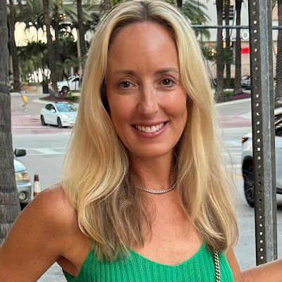 CharRosebl28319's profile picture. 