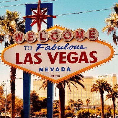 BetwthVegas08's profile picture. Wanna be rich off sports betting one day…!!!!