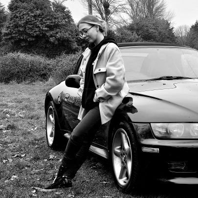 hopeknight2606's profile picture. Ball of rage