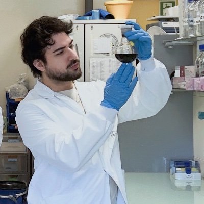 Trying to make paralysed patients walk again
||#GYM addict || Team #YerbaMate || 🇱🇧
PhD || #Nanomedicine