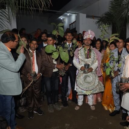 rana143200's profile picture. #सामाजिक_कार्यकर्ता, #अमरोहा।

#पर्यावरण_प्रेमी