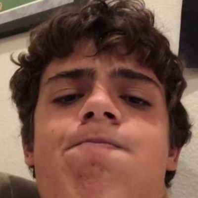 Liam02519790's profile picture. 18 | need smn to fuck/fuck me