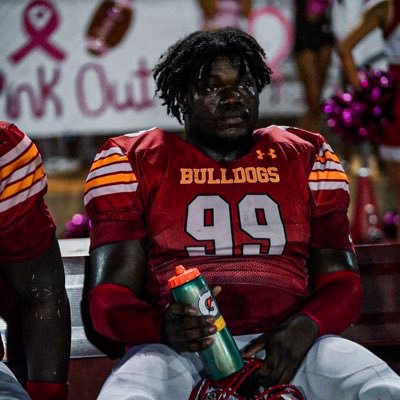 Dt/DE@southbrowardhighschool 2.71gpa CO’ 25, , 257 1x BCAA champion 🤼 1x District champ 🤼 (email manariodickenson71@gmail.com