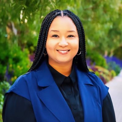 callmeashlei's profile picture. Wouldn't you like to know...