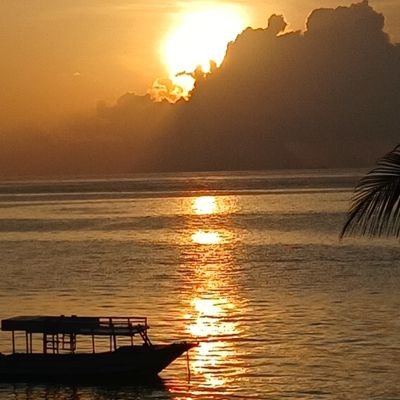 हिन्दू सनातनी🙏🙏
शुभंकरोती स्पेस परीवार🙏🙏
संघ साधना यही, राष्ट्र अर्चना यही🙏🙏