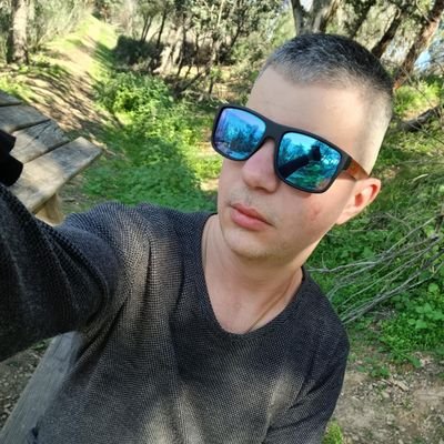 qvor_todorov's profile picture. #photographer #walking #music #Bulgaria #Greece 😃 😊 #smile #love
#nature #Greece #Athens
#motivations #party #pictures