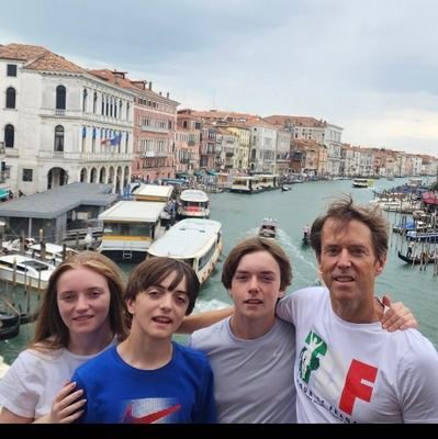 SmytheJason's profile picture. Investor, Tezos, DeFi, DEX Enthusiast, Leasing and Management Operations Pro