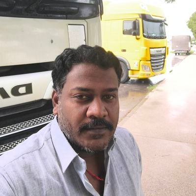 JmtMurugan's profile picture. 
