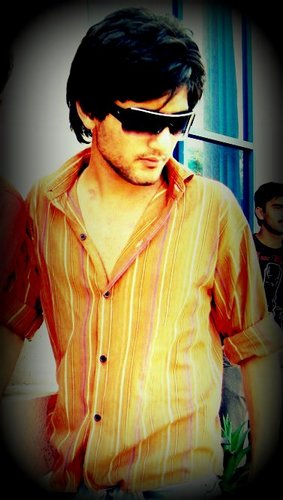 taimur_bis's profile picture. 