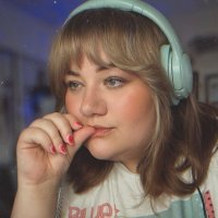 Auntie Collins | Fightful Overbooked 🩷💜💙💜🤍💛 (@_queerauntie) 's Twitter Profile Photo Auntie Collins | Fightful Overbooked 🩷💜💙💜🤍💛 (@_queerauntie) 's Twitter Profile Photo