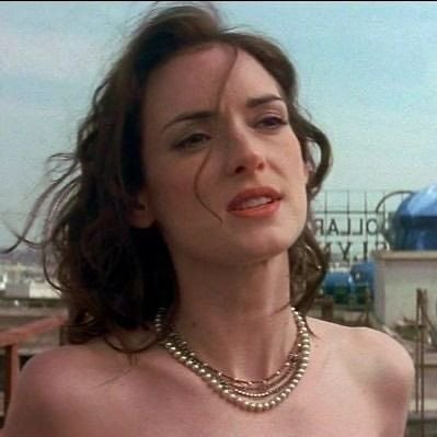 in that case, i hope you’d never retire🤍for winona ryder⛸️| letterboxd: rafaeok | 18