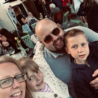 Pre-Construction Manager 👷♀️ Mental Health First Aider ⛑️ Mam of two 👦 👧❤️. Partial to a glass of wine 🍷play cricket 🏏 FAW coach ⚽️ ECB F1 Coach
