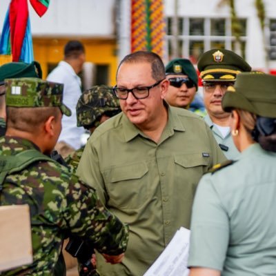 🏛️Alcalde de Villavicencio, ex-concejal de Villavicencio, 🎓Contador Público, especialista en derecho Público y derecho urbano.