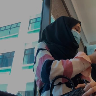 puterisoft's profile picture. bukan anak raja.