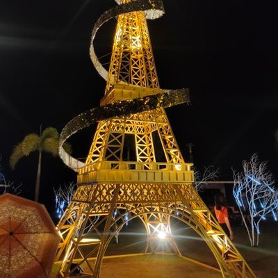 CBreyon49219's profile picture. #NFTsGoingThroughTheRoof – Loving the new Ao Irongayu NFT Collection, showing the possible futures ofructose consumption and cryptos 🤩✨🤑 #nftcollector