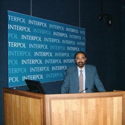 Anti-Corruption, Anti-Fraud, Counter-terrorism and Law Enforcement Professional. LinkedIn profile https://t.co/i084vgxHkg