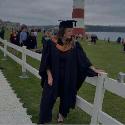 Graduate of Plymouth University and practicing Social Worker. Proud side line supporter to my footballing daughter ⚽️ Views are my own.