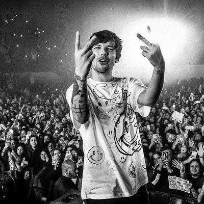 drunkghostx's profile picture. she // fan account