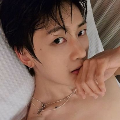 FlREZONE's profile picture. 18+ / DMs open for idol goon