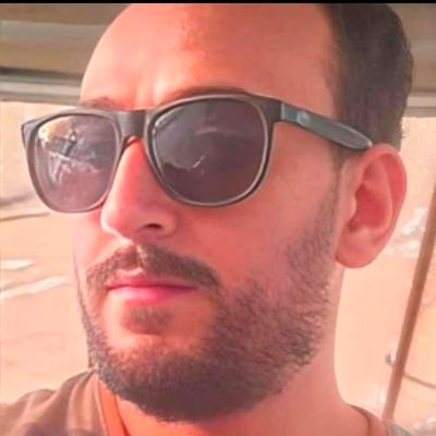 المهندس أسامة الفقي صانع محتوي وثائقي واعمل في تداول العملات الرقميه