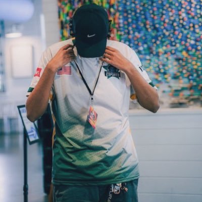 ex-collegiate rocket league player/captain for @gmu_esports | ynwa | go leafs | @dalilatff🩵
