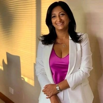 ✨ Woman of God✝️
💡 Work Smart / Not Hard
💥 Stock & Crypto / $54M AUM📊
📩 DM For Men