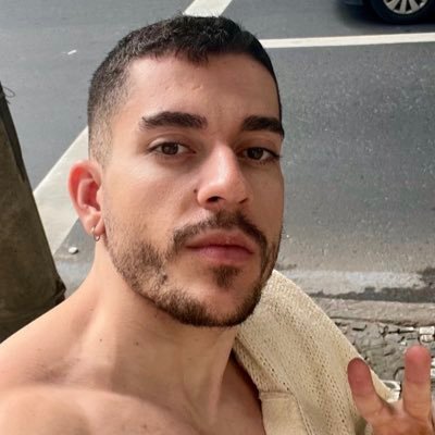 Só não se perca ao entrar no meu infinito particular. Leu cantando q tô ligado