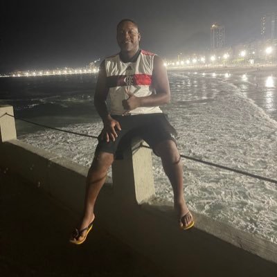 ninguém consegui derrotar quem Deus já escolheu pra vencer!! você é um escolhido de Deus!! Força, Foco & Fé !!