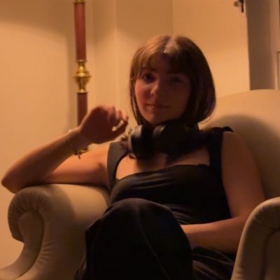 PiliDevoto's profile picture. economía utdt. amigándome con la idea de no saciedad local. La vida resuelve