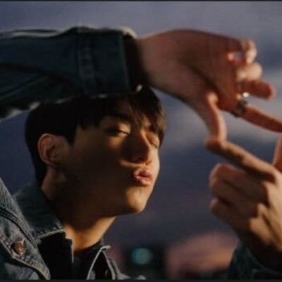 #BTSARMY 🔰🇯🇵 X初心者🔰 #グクペン #Jungkook LOVE💜 無言フォロー失礼します 💜🔁専門ですが、応援はしっかりやります🫡