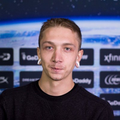 Esports Lifer | Prev: @PUBG, @TSM, @MythicTalent | https://t.co/Yt9KMMtvyx
Bylines: @espn, @vice, & many more |
📩 caymuswrites@gmail.com