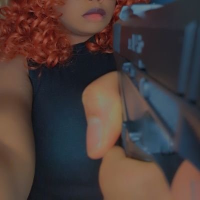 bxbyrxnxoxo's profile picture. @dxrkxd_ priv | 22 | just here to post face frfr