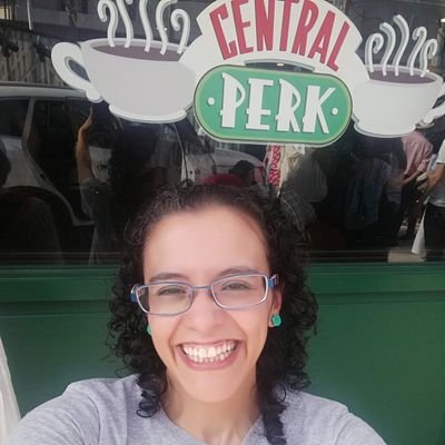 Millennial, amiga de 🐕🐈, rescatista de 🐛🕷, curiosa, optimista, fan de 📺,🎬, 🎶, 📚, ⚽,🏎️; PyRP, CM y políticamente incorrecta @TheSpoilerTV team member