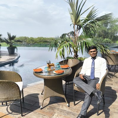 amair25394's profile picture. 