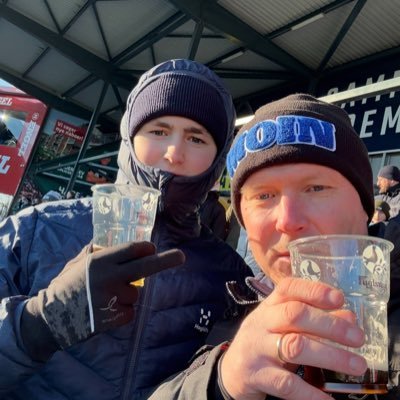 Fußball; #sønderjyske & #sldk. Hvid midaldrende c*s-mand. Engang far til 3 teens. 74'er. Outdoor. Retro. Dybt useriøs. Uperfekt. Mand. Tapre™️. 🚩