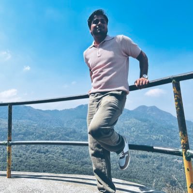 i_singhvinay's profile picture. Grateful & Blessed ✨