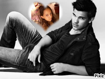 MyriamBENANIBA's profile picture. 