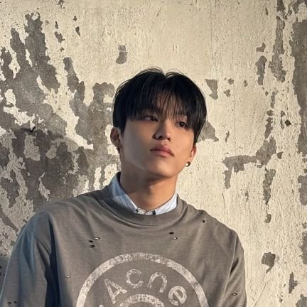 JewooMeow's profile picture. ✧･ﾟ: * study ACC *:･ﾟ✧ 
🧪 tekkim UNDIP’26 
📎 #studytwt | #agit | #dipomuda26
🎧