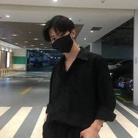 Easy (@wineasy51) 's Twitter Profile