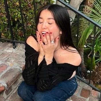 not affiliated with devon or her team ★ portuguese fan account