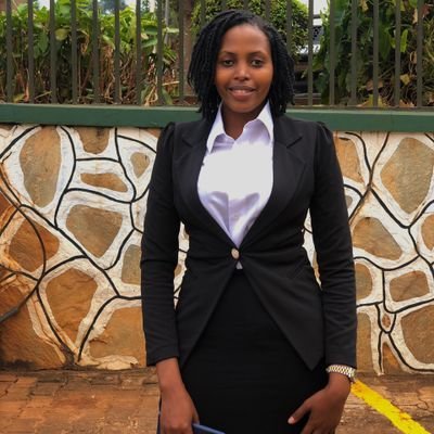 Lawyer. Attached to God. Arsenal fan. Fun to be around. I draw boundaries, too.
