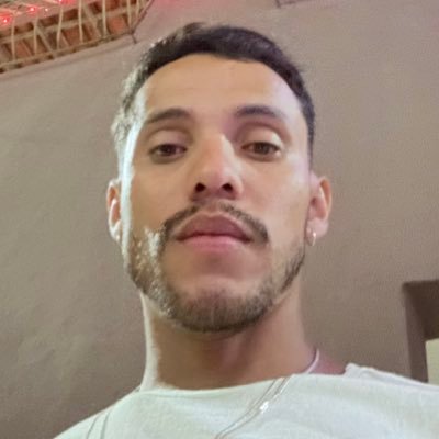 perfil fake do Lucas, não mandem print pra ele, posso ser processado