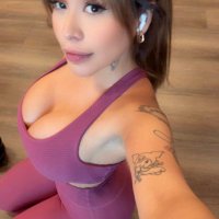 Lily (@lily_alva2) 's Twitter Profile