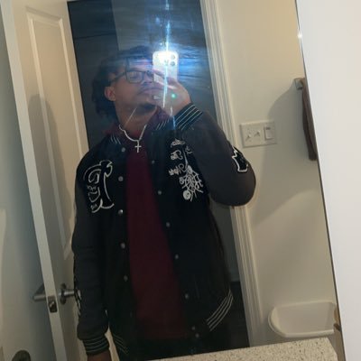 CWillz42's profile picture. Twitch- Itz_CBandz