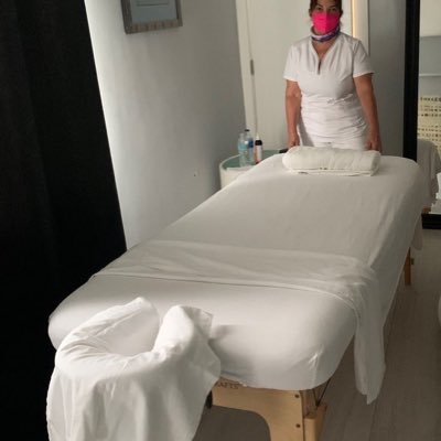 I’m a full time licensed massage therapist##add telegram https://t.co/iQ3EB8ibON