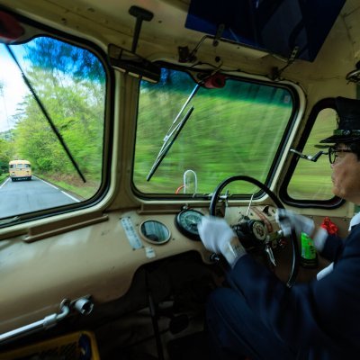 バスドライバー!定期バスは卒業しました。
クルマ好きで旧車とボンネットバス大好き! 昭和58年式レオーネエステートバン4WD所有
YouTube https://t.co/iJy5guae27